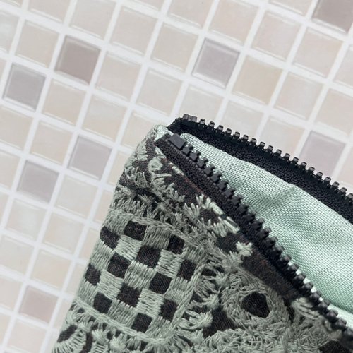 mina perhonen forest tile 刺繍 蝶 ミニ 深型 ポーチ forest