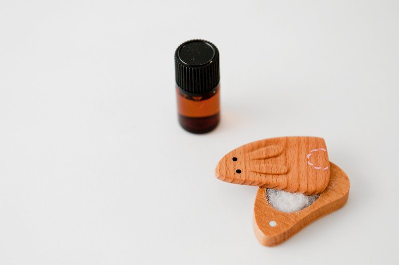 Tan Carpenter_Noah's Ark Beech Rabbit Fragrance Box (without essential oil/cotton) - Fragrances - Wood Brown
