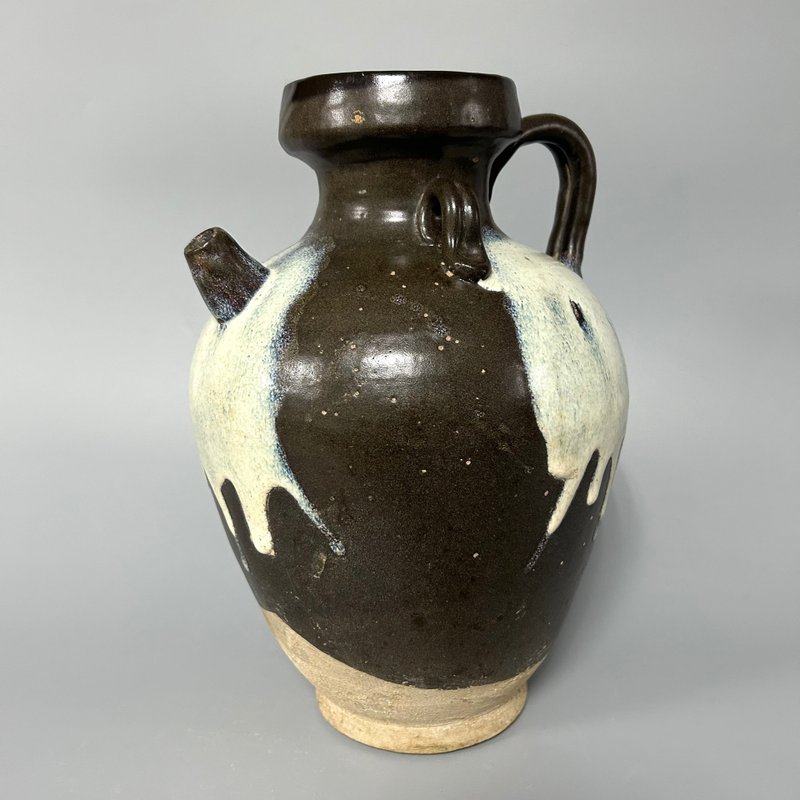 Tang Dynasty Glazed Double-Handled Flask - Items for Display - Pottery Khaki