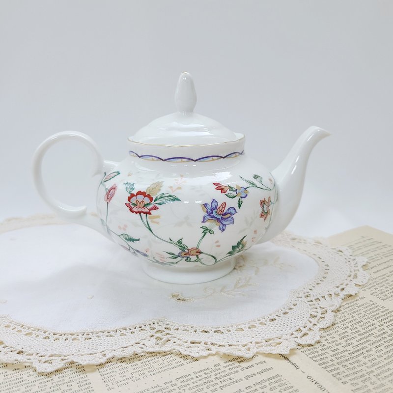 【好日戀物】日本Holly古件-陶瓷茶壺 - 茶壺/茶杯/茶具 - 瓷 白色