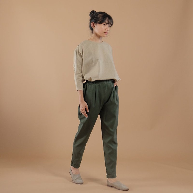 SLIP ON TAPERED PANTS (ARMY GREEN) - Women's Pants - Other Materials Green