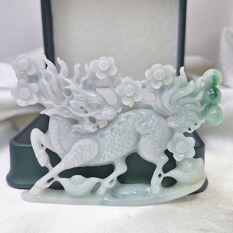 溫潤春彩 鏤空 繁花 麒麟擺件 | 天然緬甸玉A貨翡翠 - 擺飾/家飾品 - 玉石 
