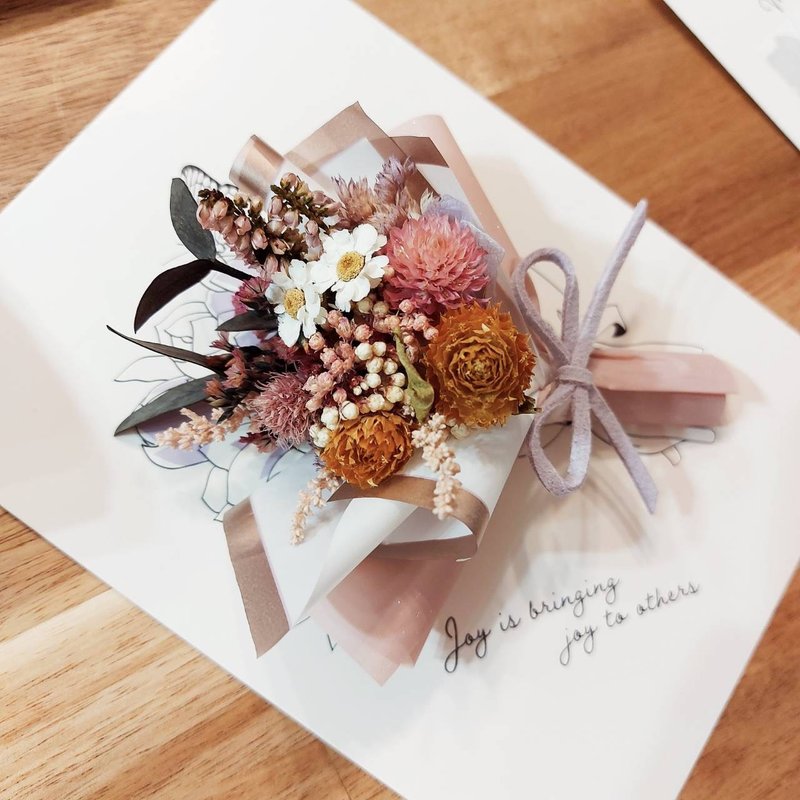 Art space ŸǘÝï Handmade three-dimensional dry bouquet card postcard universal card Valentine's Day - การ์ด/โปสการ์ด - พืช/ดอกไม้ ขาว