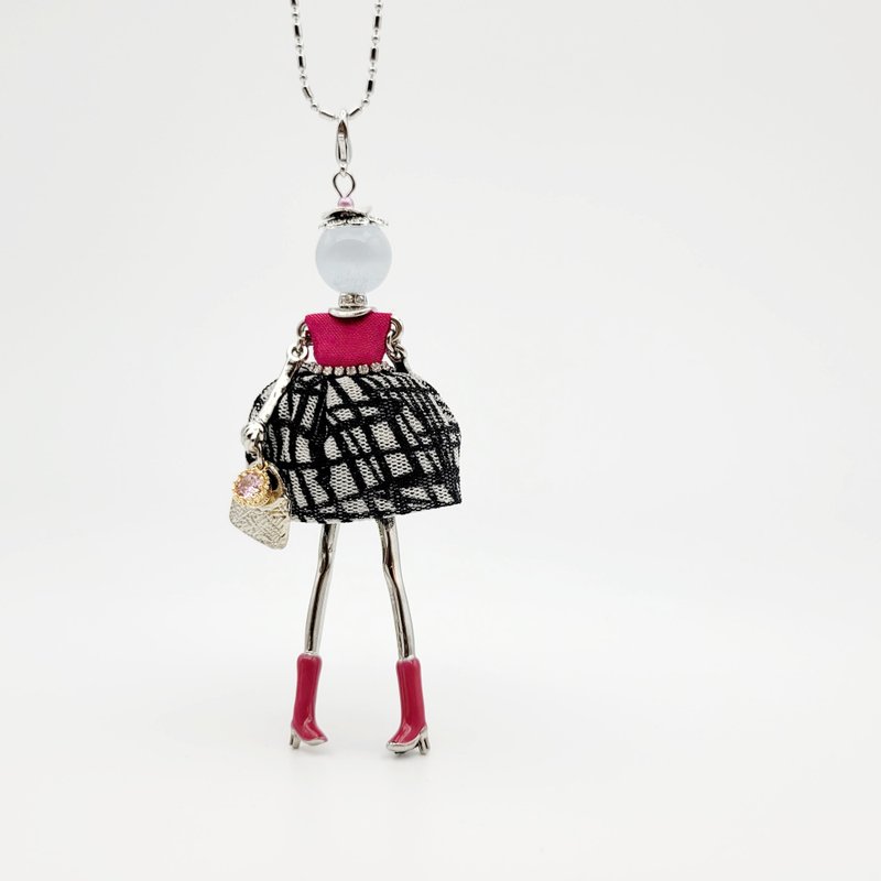 手工著衣吊飾【獨一無二】項鍊吊墜/包包掛飾/手機吊飾 #1509 - 吊飾/掛飾 - 其他金屬 多色