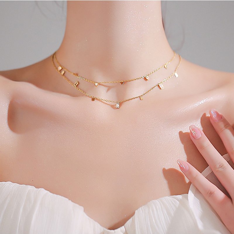 Play jewelry | square triangle metal goddess style necklace - สร้อยคอ - วัสดุอื่นๆ 