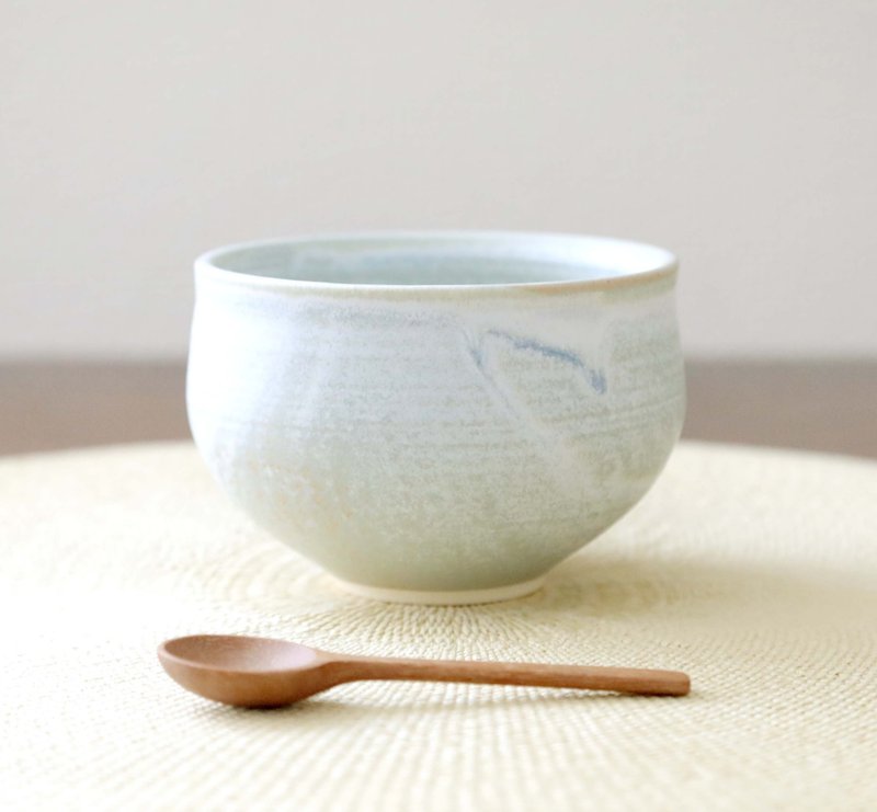 白い結晶釉のお湯のみ - 碗 - 陶 白色