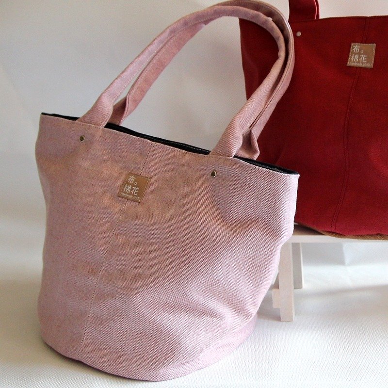 Handmade bag canvas plain canvas cylindrical walking bag pink sand dot shoulder bag - Handbags & Totes - Cotton & Hemp Pink