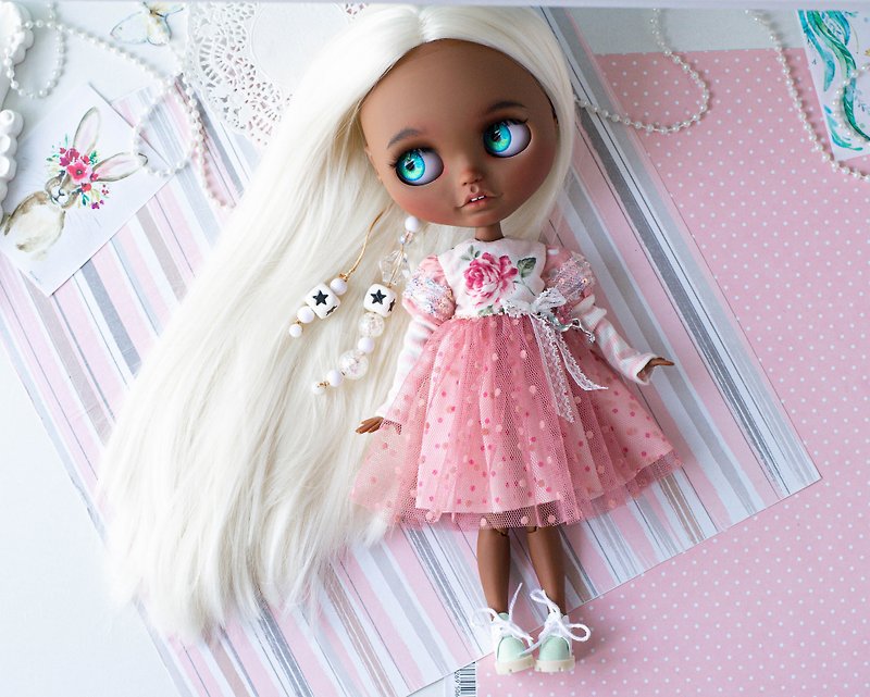 Custom Takara Blythe doll カスタムタカラブライス人形 定制的塔卡拉布赖特娃娃 - 公仔模型 - 塑膠 白色