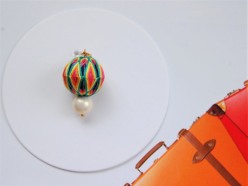 tachibanaya diamond Japanese TEMARI earrings 日本的傳統工藝 手鞠球 刺繡耳夾 耳環 - ピアス・イヤリング - 刺しゅう糸 多色