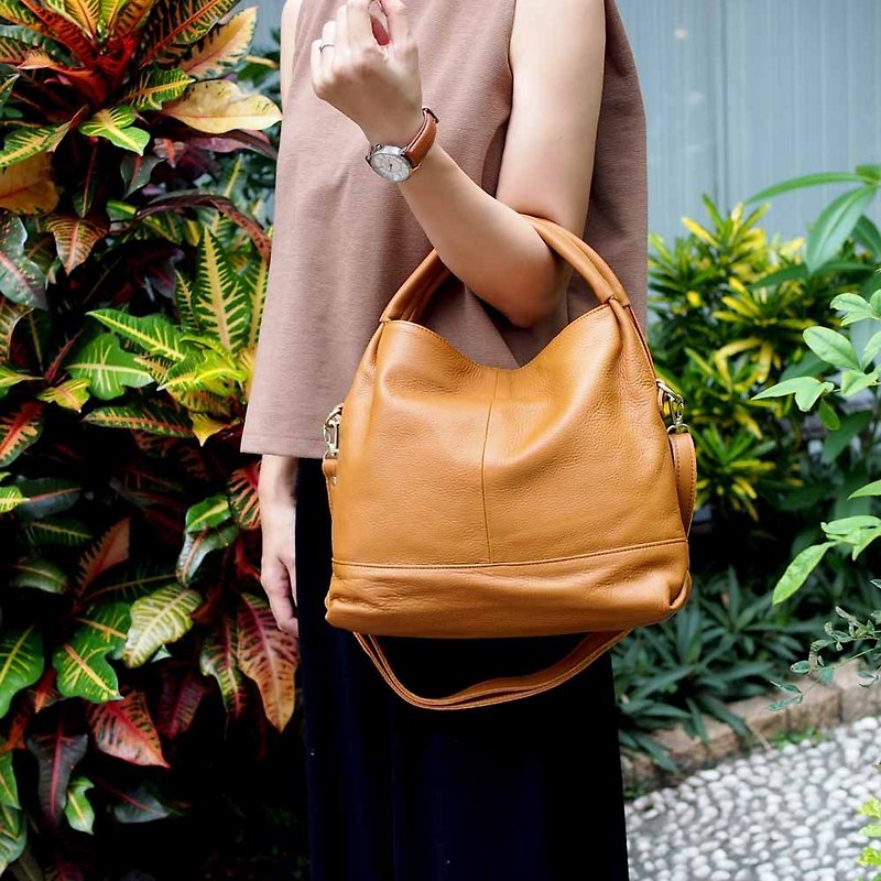 Japan will be elegant soft leather portable side back dual-use bag Order Order Made in Japan by - กระเป๋าแมสเซนเจอร์ - หนังแท้ 