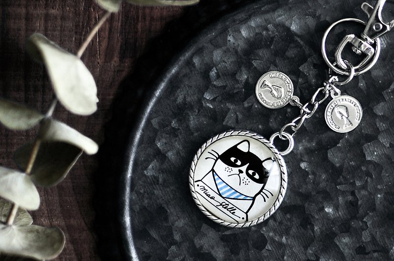 Home Cat Key Ring - Benz Cat / Glass Ball Charm / 3cm Key Ring - ที่ห้อยกุญแจ - โลหะ สีเงิน