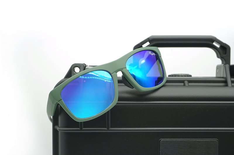 【VIGHT】 REMO -經典寬鏡面運動款太陽眼鏡 - 太陽眼鏡 - 塑膠 綠色