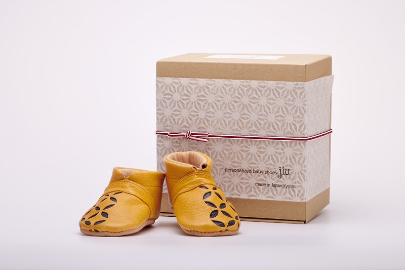 made in Japan Personalized baby shoes  First shoes  11cm 12.5cm 13.5cm 15cm - Baby Shoes - Genuine Leather Yellow