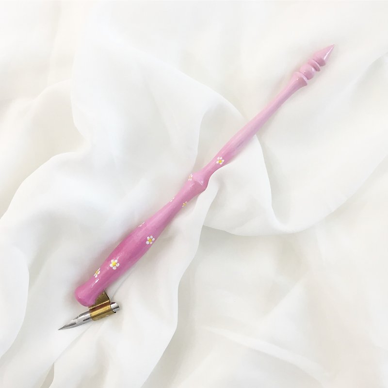 Daisy Calligraphy Oblique Pen (Pink) - Other Writing Utensils - Wood Pink