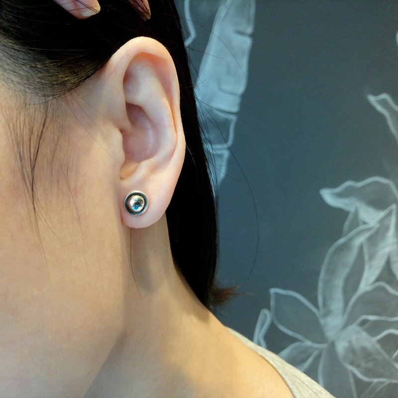 dew earring_露水耳環 | mittag 925銀 限量 設計師手作 - 耳環/耳夾/耳骨夾 - 銀 銀色