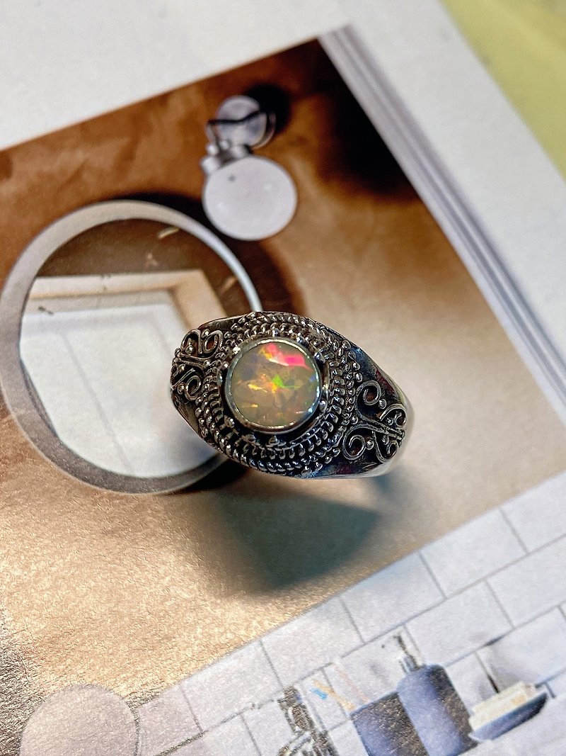 Natural faceted opal ring handmade 925 sterling silver - แหวนทั่วไป - เครื่องเพชรพลอย 