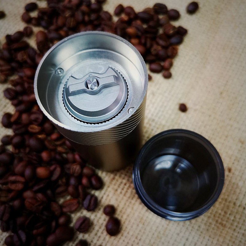 1Zpresso手搖磨豆機Q系列-38mm不鏽鋼刀盤/PP粉瓶 - 咖啡壺/咖啡器具 - 其他金屬 咖啡色