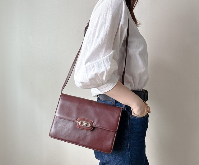 中古正規品】セリーヌ トリオンフ金具 ショルダーバッグ クロス