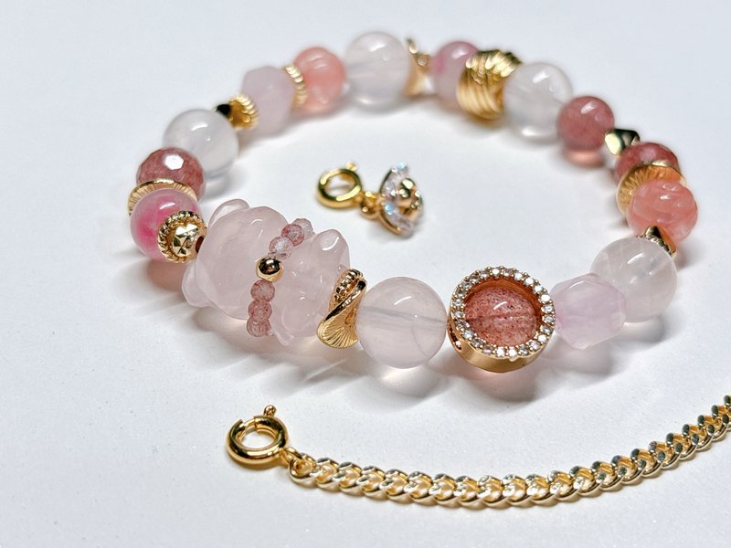 [Christmas Gift] Pink limited edition pink quartz bear. Sakura rain. Rose Quartz. Strawberry crystal - Bracelets - Crystal Pink