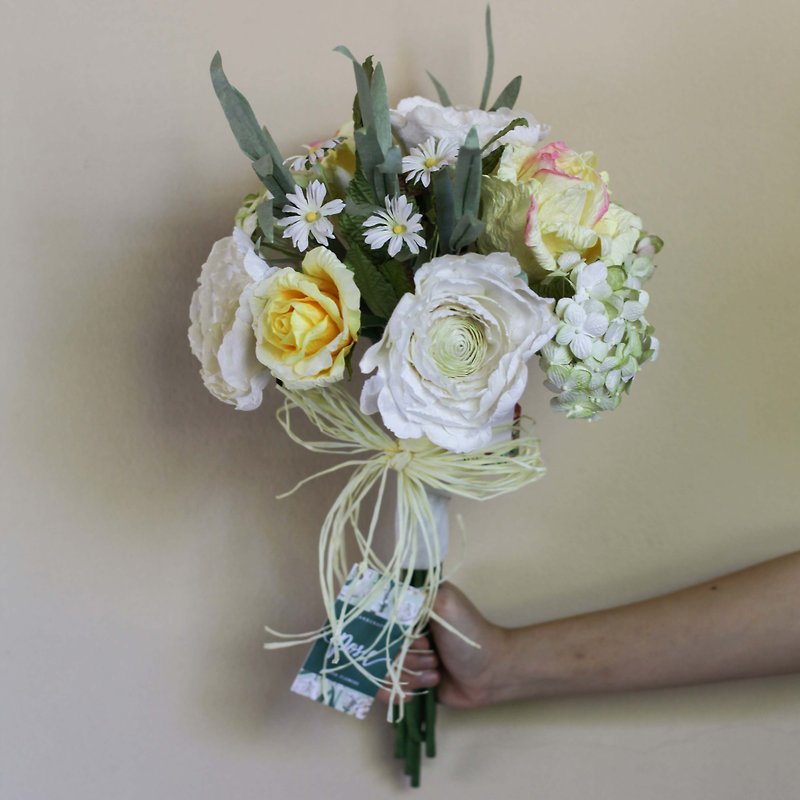 MB102: Bridal Wedding Bouquet, Yellow Cream. - Plants - Paper Yellow