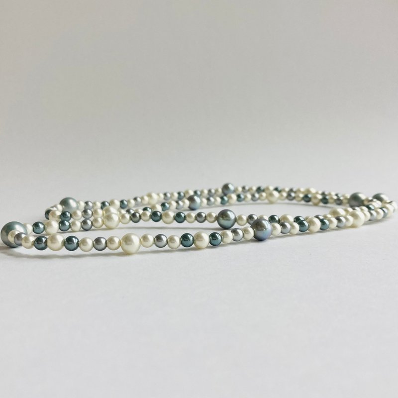 ガラスmixパールオペラネックレス/エンドレス加工/4x8mm約70cm/ブルーグレーxホワイトmix/made in japan - 項鍊 - 玻璃 藍色