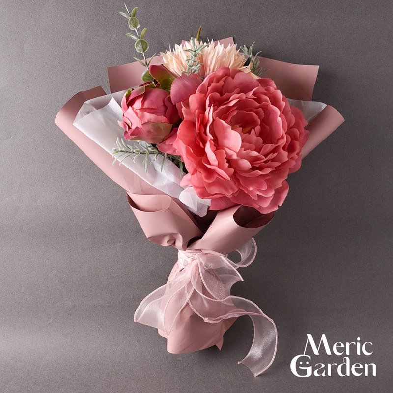 畢業花束 Meric Garden 仿真儷影紅韻牡丹玫瑰菊花束 - 乾燥花/永生花 - 其他人造纖維 粉紅色