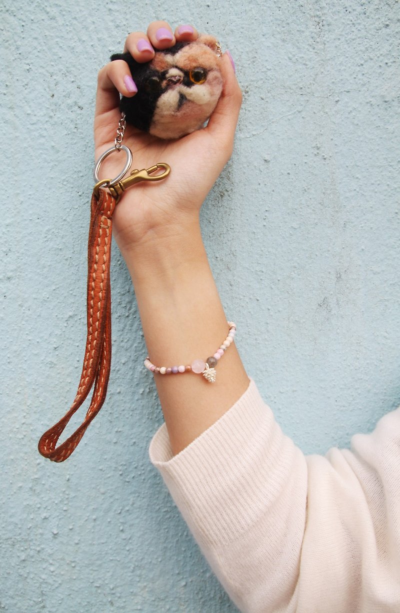 Hand colored ceramic beads with carved rose quartz, elongated stone, Silver small cones, elastic bracelet Pink Quartz & Labradorite Ceramic beads bracelet - Bracelets - Gemstone Multicolor