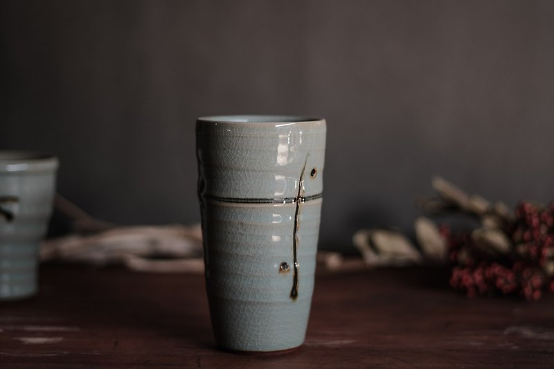 青瓷水杯 l 繪鐵刻紋 l 260ml茶杯 - 茶具/茶杯 - 陶 綠色