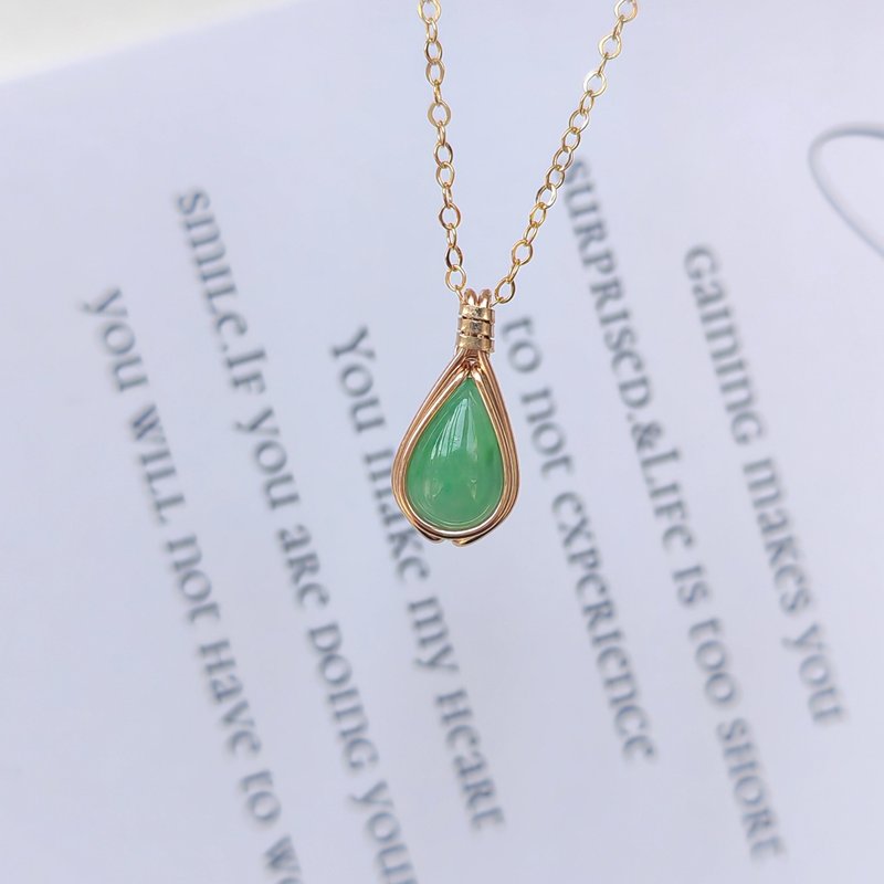 アイスグリーン翡翠ペンダント 5月誕生石 A貨陽緑翡翠ネックレス 14KGFしずく型翡翠 - ネックレス - 翡翠 