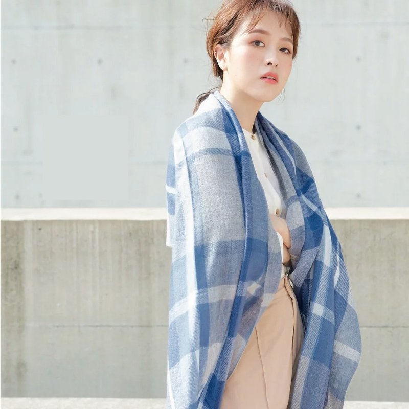 Blue gray | Original plaid cashmere scarf - ผ้าพันคอ - ขนแกะ สีน้ำเงิน