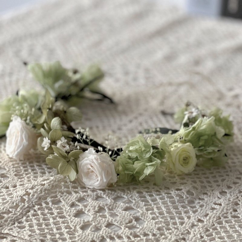 | Preserved Flower Ceremony | Natural Style Wedding Flower Crowns - Dried Flowers & Bouquets - Plants & Flowers Green