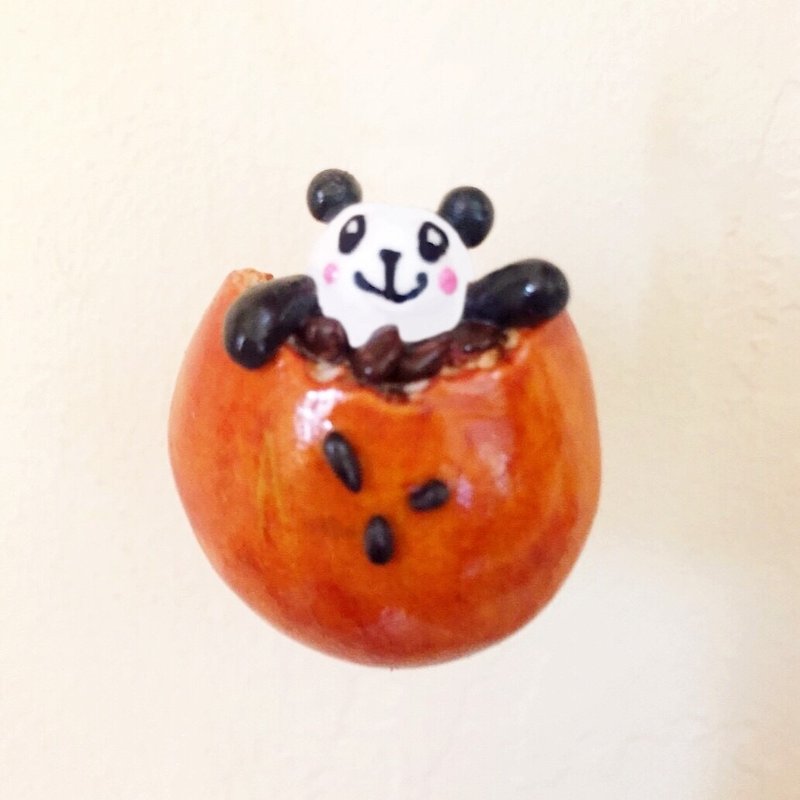 Hiding inside the red bean bread QQ panda key ring (can be changed magnet) ((over 600 were sent mysterious small gift)) - Keychains - Clay Multicolor