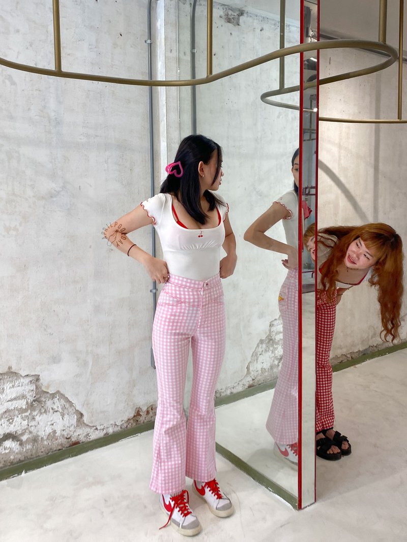 Aprilpoolday / PERFECT FIT BELL BOTTOM JEANS / Pink Gingham - 女長褲 - 其他材質 粉紅色