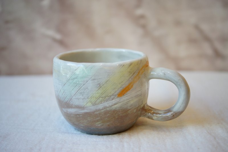 Hand-pinched kohiki blush-colored floral tea cup,  230ml - Teapots & Teacups - Pottery Multicolor