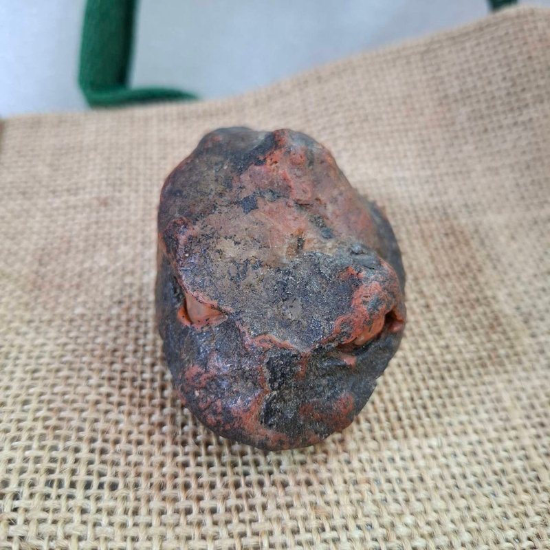 石彫カエルシリーズ - 12号 南紅 手作り文玩 掌玩物 - 置物 - 石 