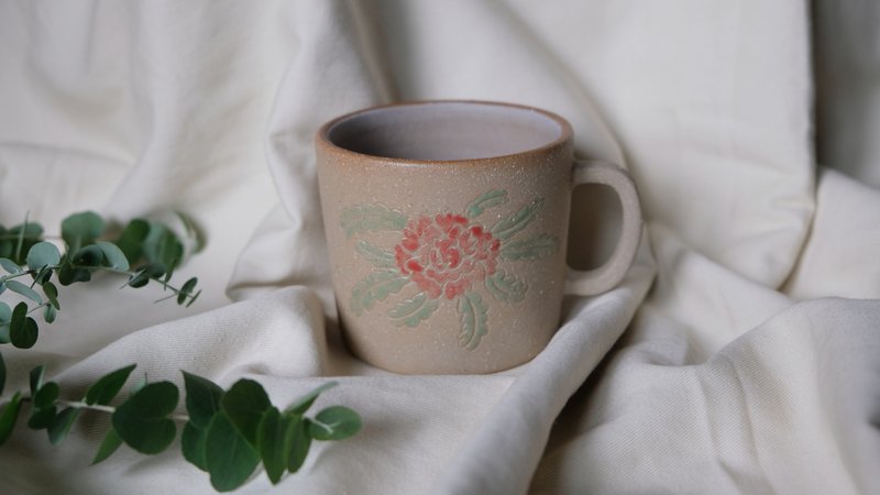 紅花綠葉牡丹刻花杯 - 其他杯子 - 陶 