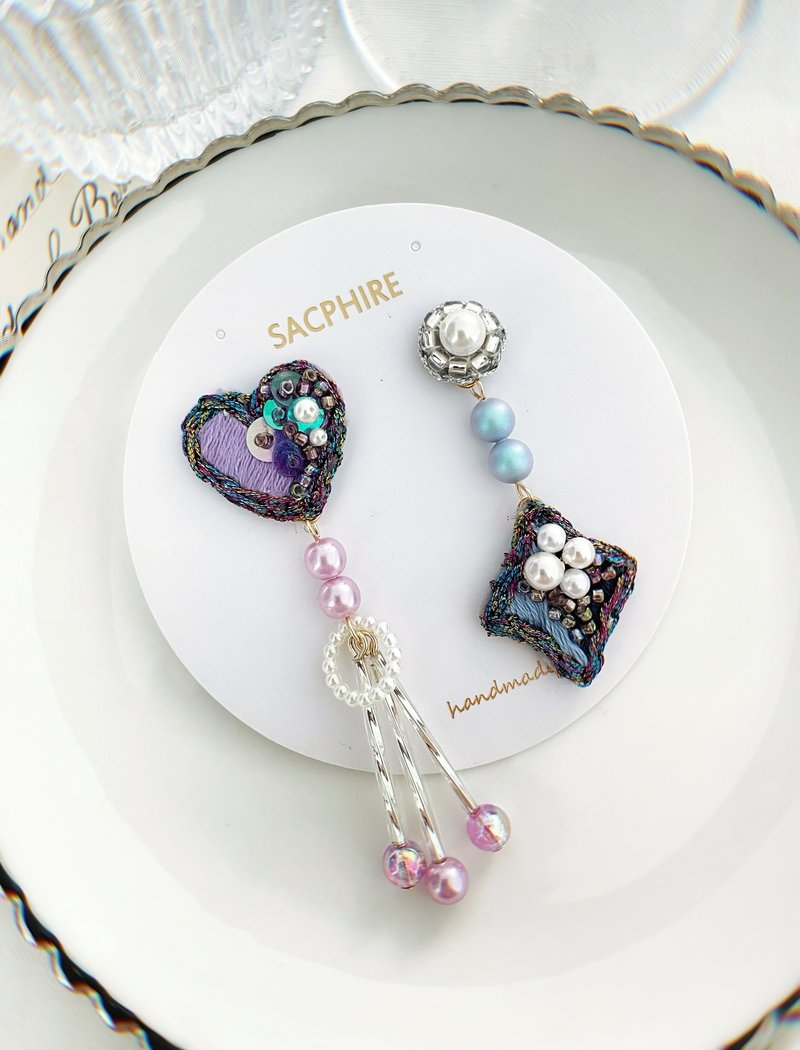 撲克心形刺繡耳環 夢幻 異想天開 詩意 - 耳環/耳夾/耳骨夾 - 繡線 紫色