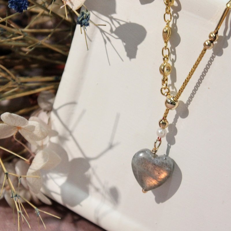 Handmade natural stone heart design lucky wealth calmness - Necklaces - Gemstone Gold