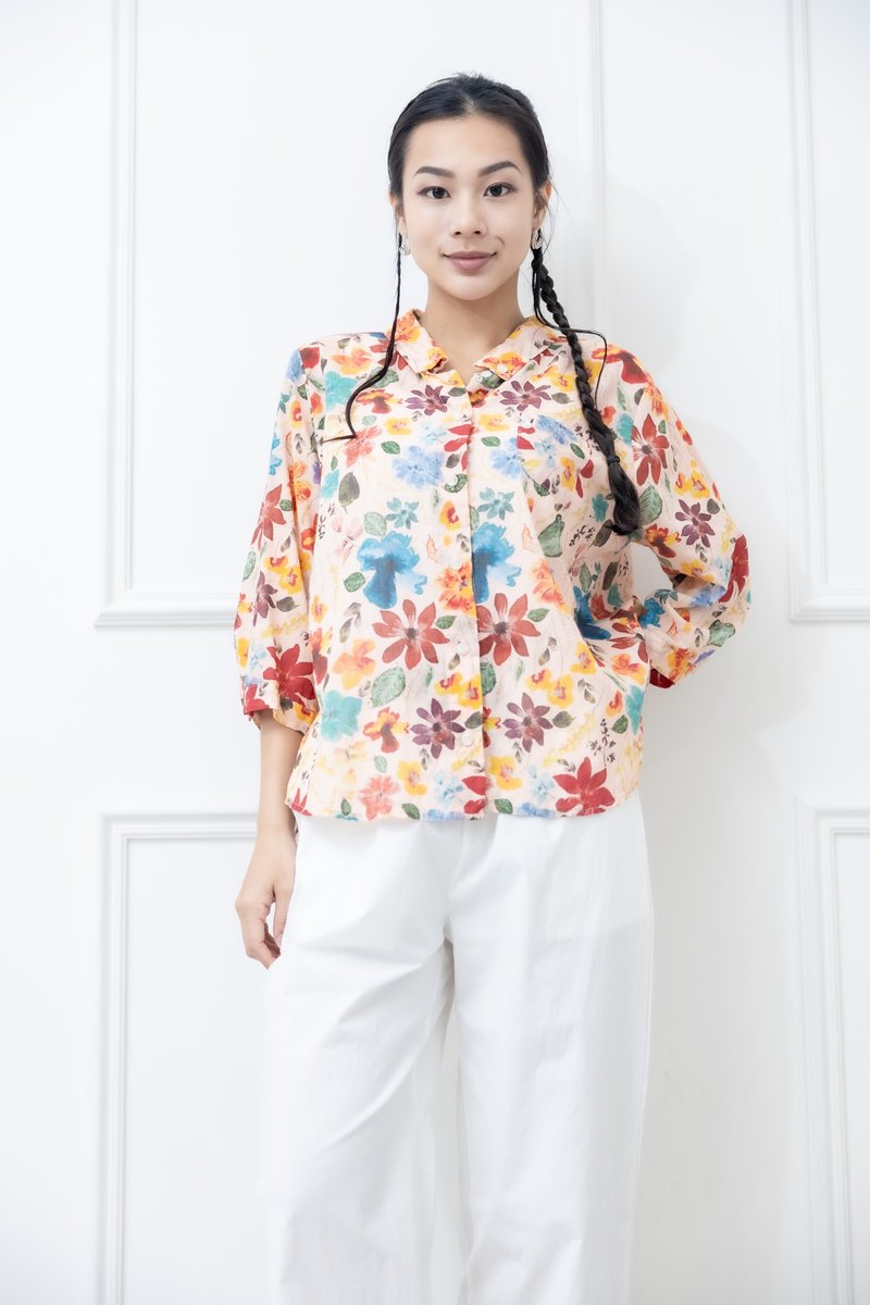 滿版花材襯衫口袋七分袖上衣 粉膚色 - 女上衣/長袖上衣 - 其他材質 粉紅色