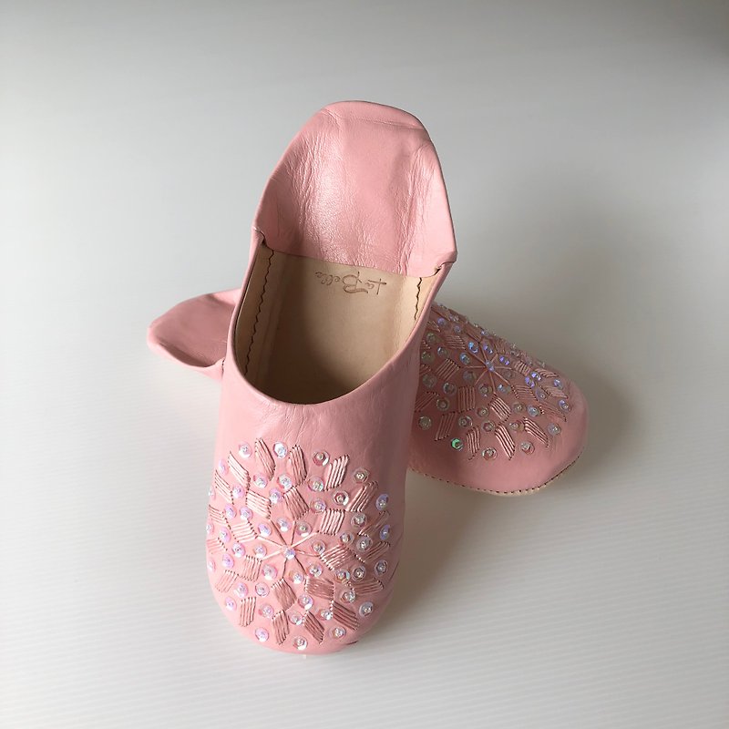 手縫い刺繍の上品バブーシュ　フヌン　ピンク - その他 - 革 ピンク
