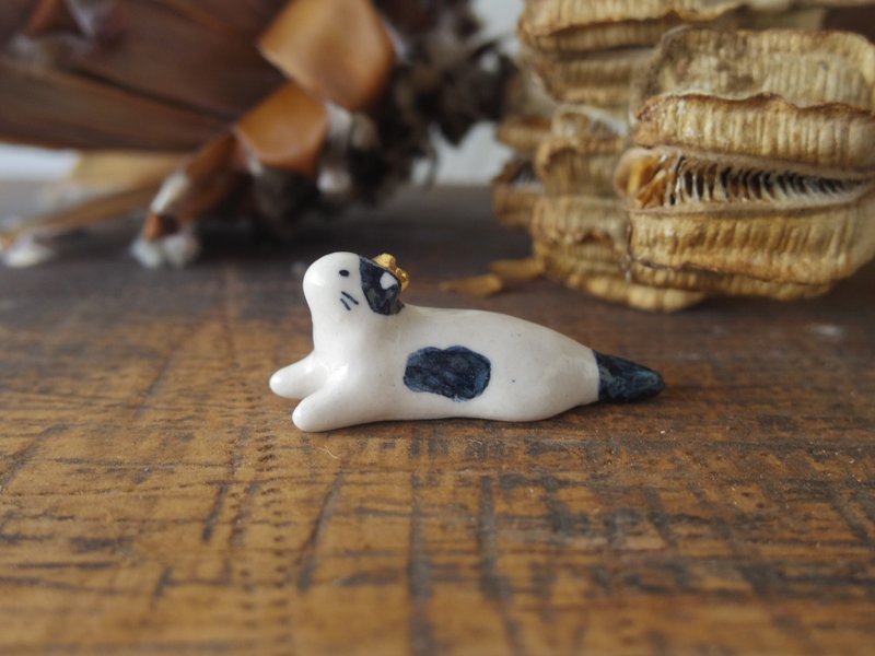 ハチワレ猫 フェーヴ - 人形・フィギュア - 陶器 ブラック