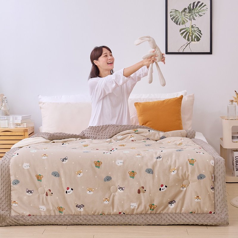 Heat Fi pure cotton bean velvet soybean antibacterial winter quilt / 150x200cm / Milk Tea Paradise - ผ้าห่ม - วัสดุอื่นๆ หลากหลายสี