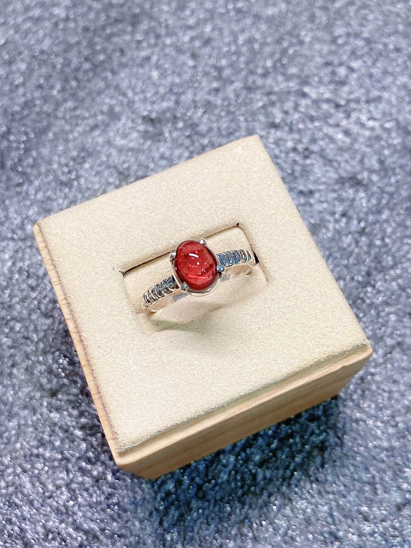 蛋面 桃紅碧璽 戒指 925純銀 尼泊爾 手工製 - 戒指 - 寶石 