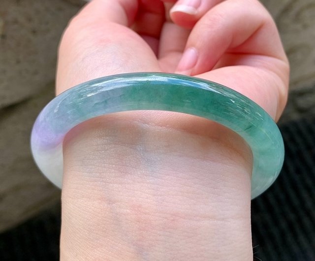 天然氷種翡翠バングル A貨バングル 玉バングル • 糯氷種 春帯彩翡翠の