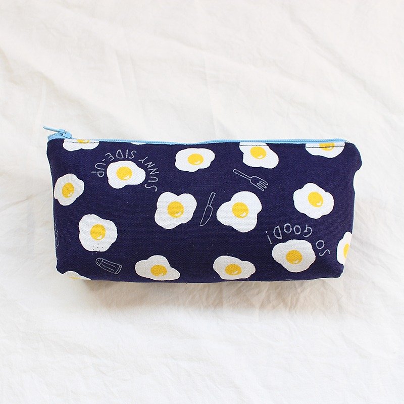 Poached eggs-dark blue pencil case (medium) / storage bag pencil case cosmetic bag - กล่องดินสอ/ถุงดินสอ - ผ้าฝ้าย/ผ้าลินิน สีน้ำเงิน
