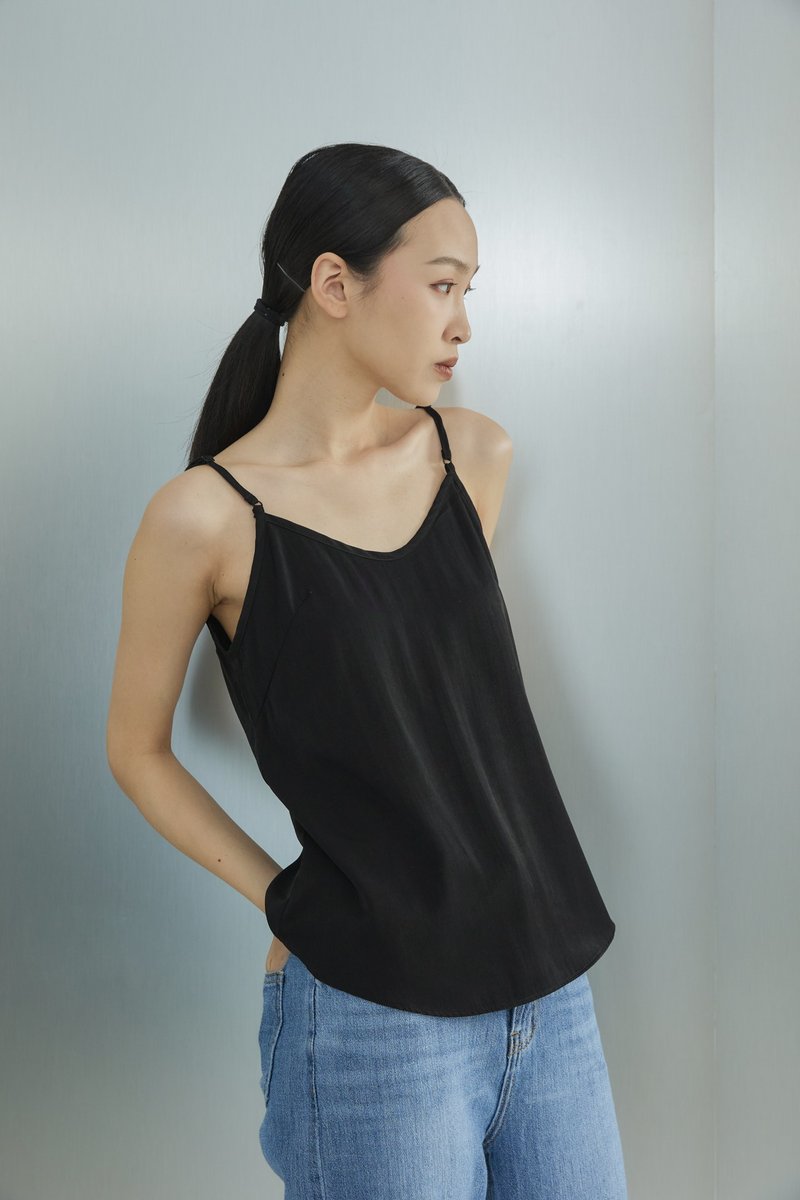 [Brand original] Lily silky thin shoulder vest black - Women's Vests - Other Man-Made Fibers Black