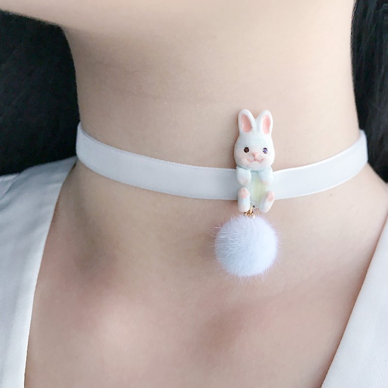 Rabbit Choker/  Necklace - สร้อยติดคอ - ดินเหนียว ขาว