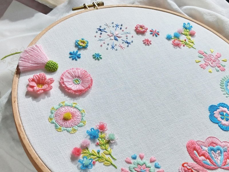 (預約2日)基礎刺繡至進階立體型針法 立體花草 無經驗適合 新手OK - 編織/羊毛氈/縫紉 - 棉．麻 