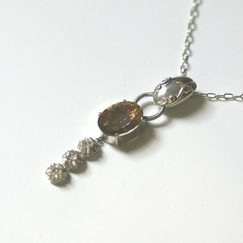Mystic quartz pendant - Necklaces - Other Metals Silver