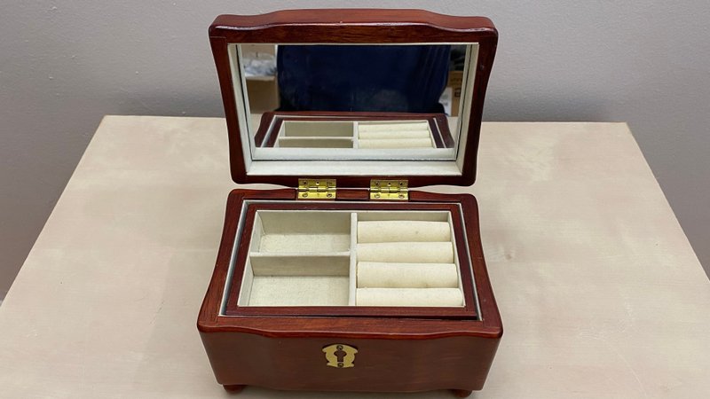 手工木製珠寶盒天鵝絨和鏡面開口豪華紀念品 - 禮物盒/包裝盒 - 木頭 